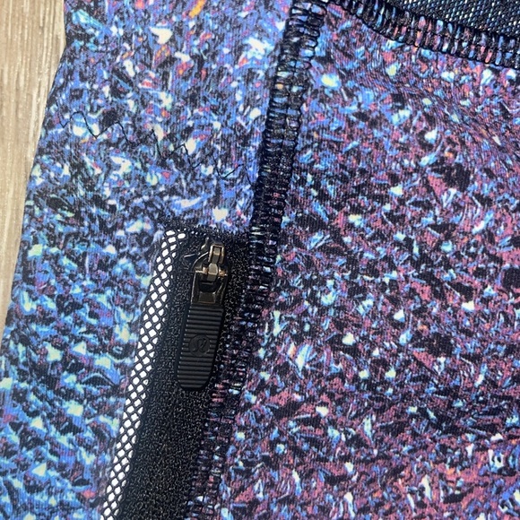 Lululemon strive multi inspire tight 2 rainbow leggings workout athletic - Picture 8 of 10